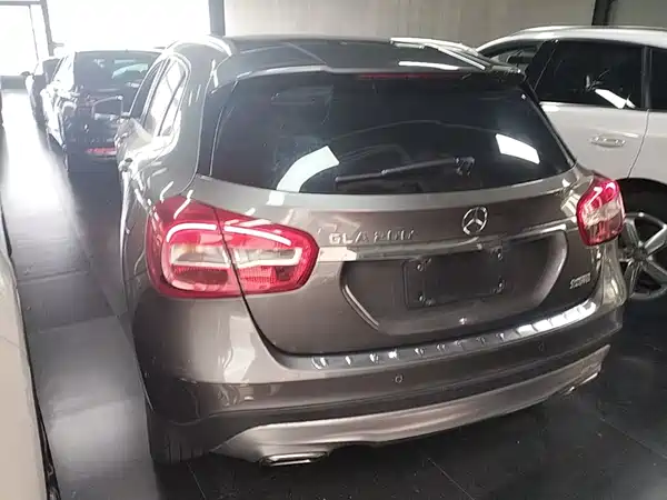 Mercedes-Benz GLA 2017