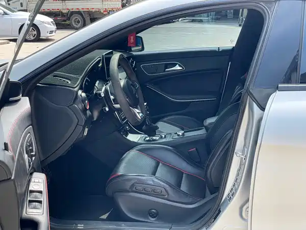 Mercedes-Benz CLA AMG 2016