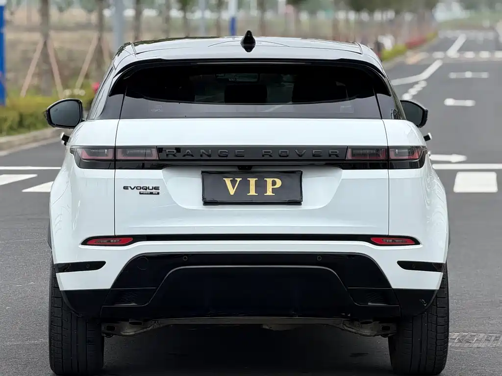 Land Rover Evoque 2021 — фото 17