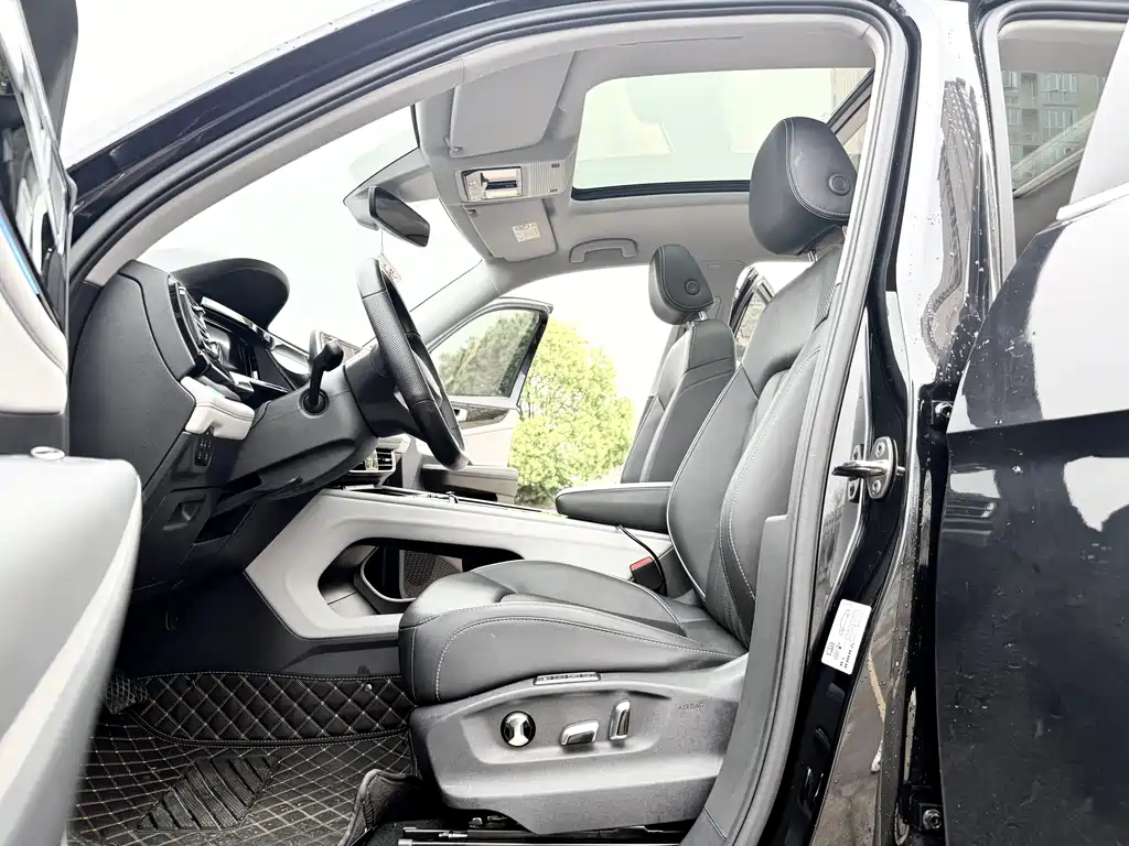 Volkswagen Teramont 2023 — фото 4