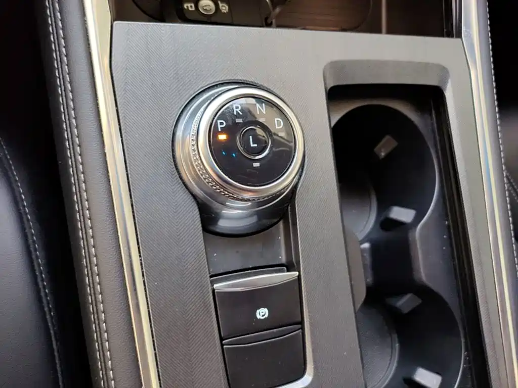 Ford Explorer 2025 — фото 14
