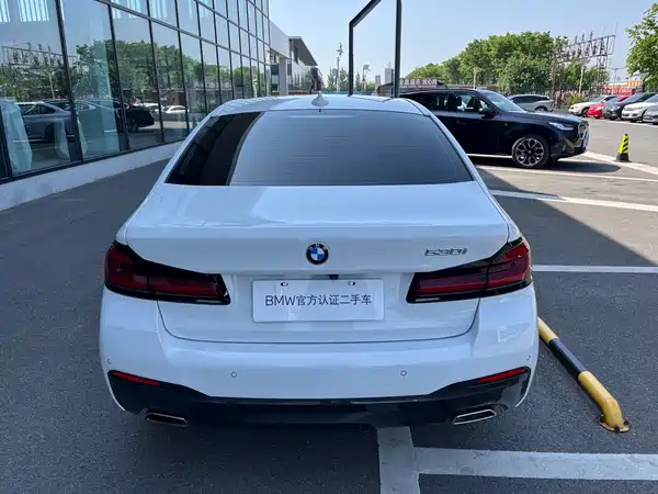 BMW 5 Series 2022