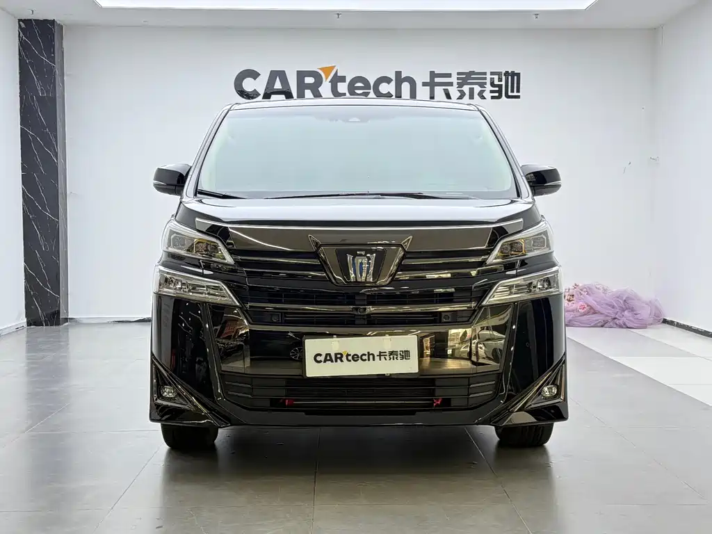 Toyota Vellfire 2023 — фото 2