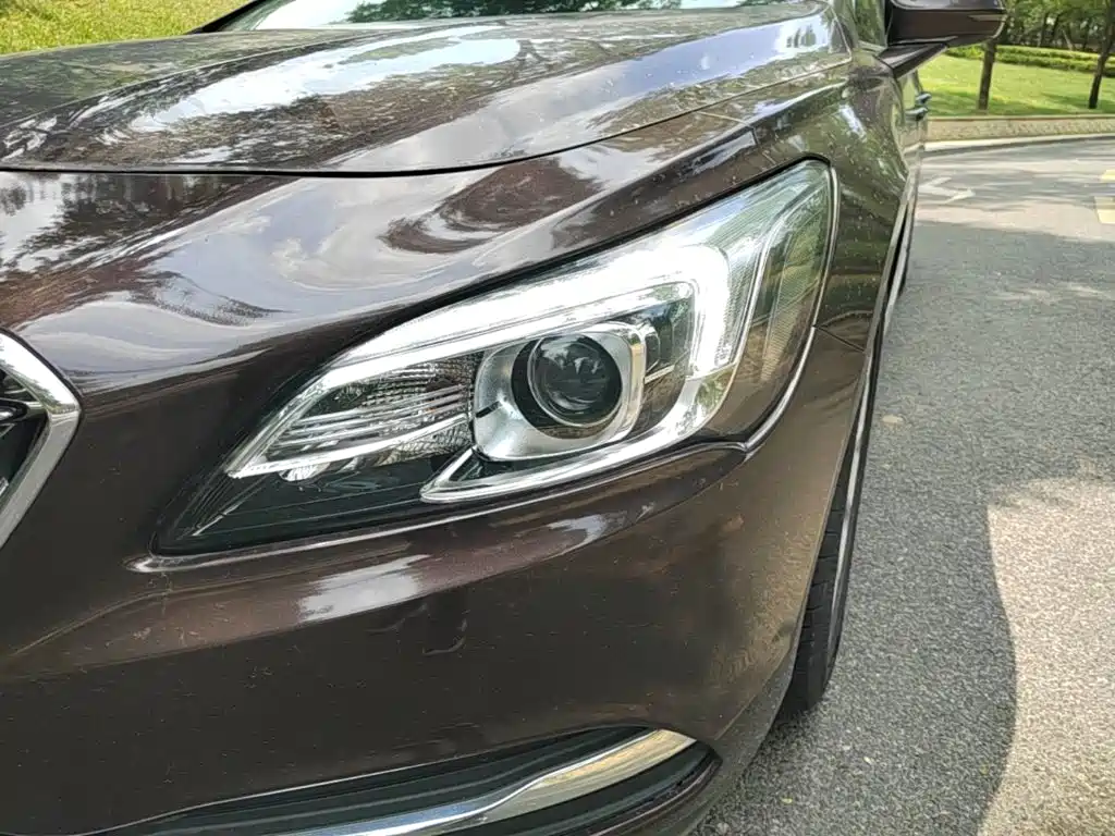 Buick LaCrosse 2017 — фото 24