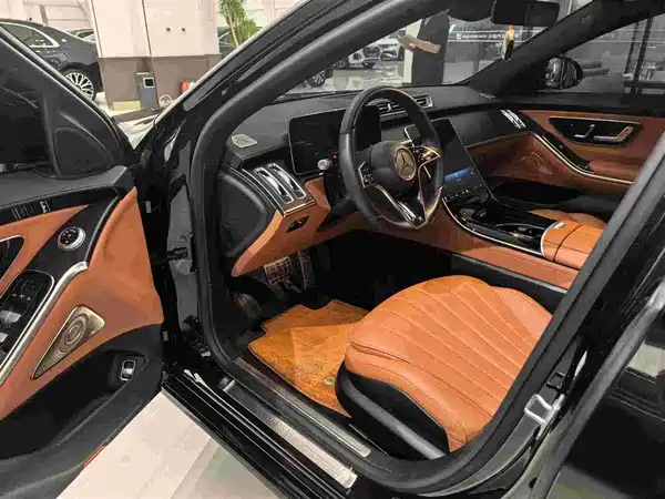 Mercedes-Benz S-Class 2024