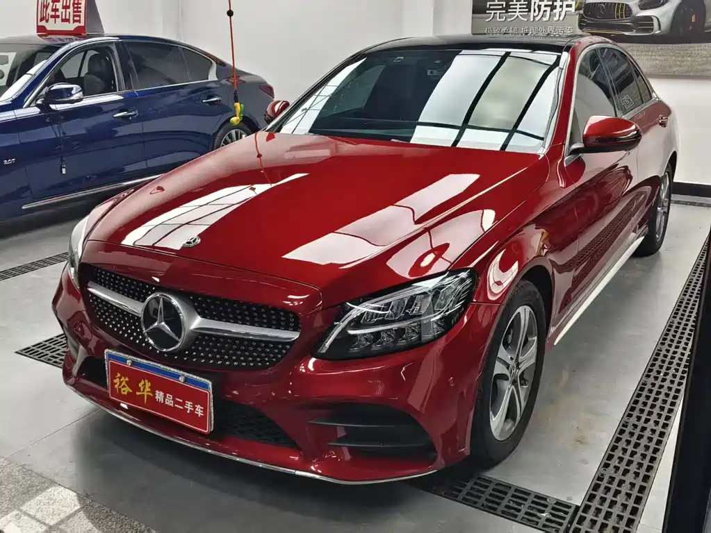 Mercedes-Benz C-Class 2020