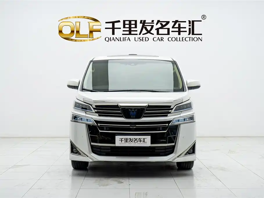 Toyota Vellfire 2021 — фото 2