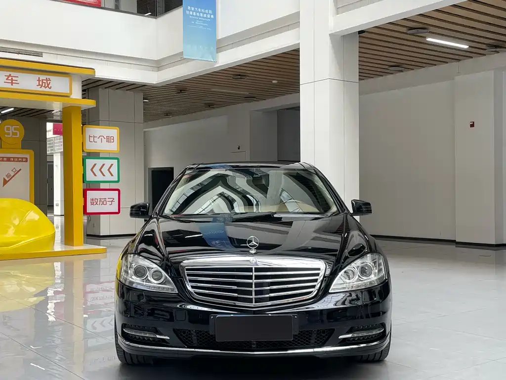 Mercedes-Benz S-Class 2011 — фото 2