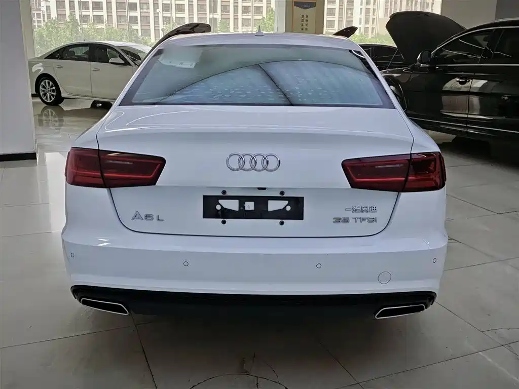 Audi A6L 2018 — фото 4