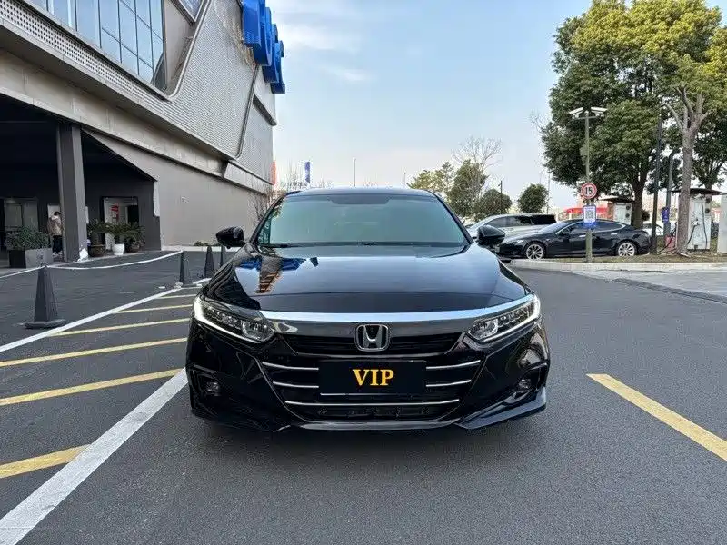 Honda Accord 2021 — фото 2