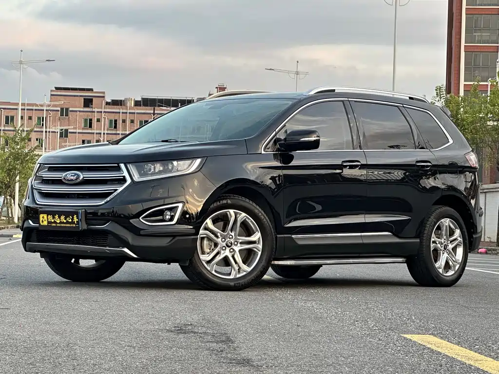 Ford Edge 2017 — фото 1