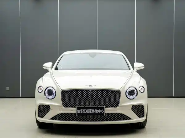 Bentley Continental 2021