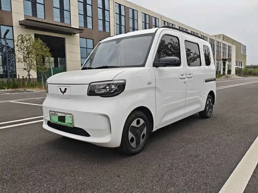 Wuling Zhiguang EV 2025 — фото 1