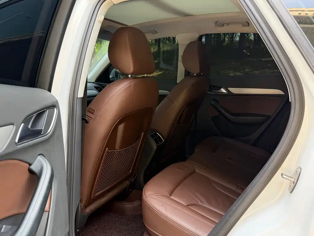 Audi Q3 2014