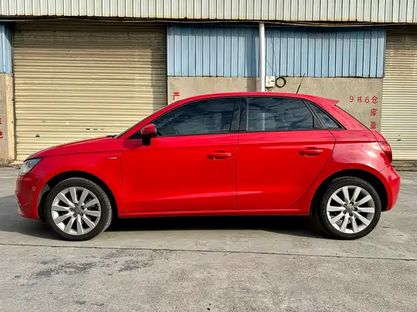 Audi A1 2014