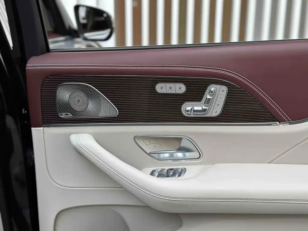 Mercedes-Benz GLS 2021 — фото 25