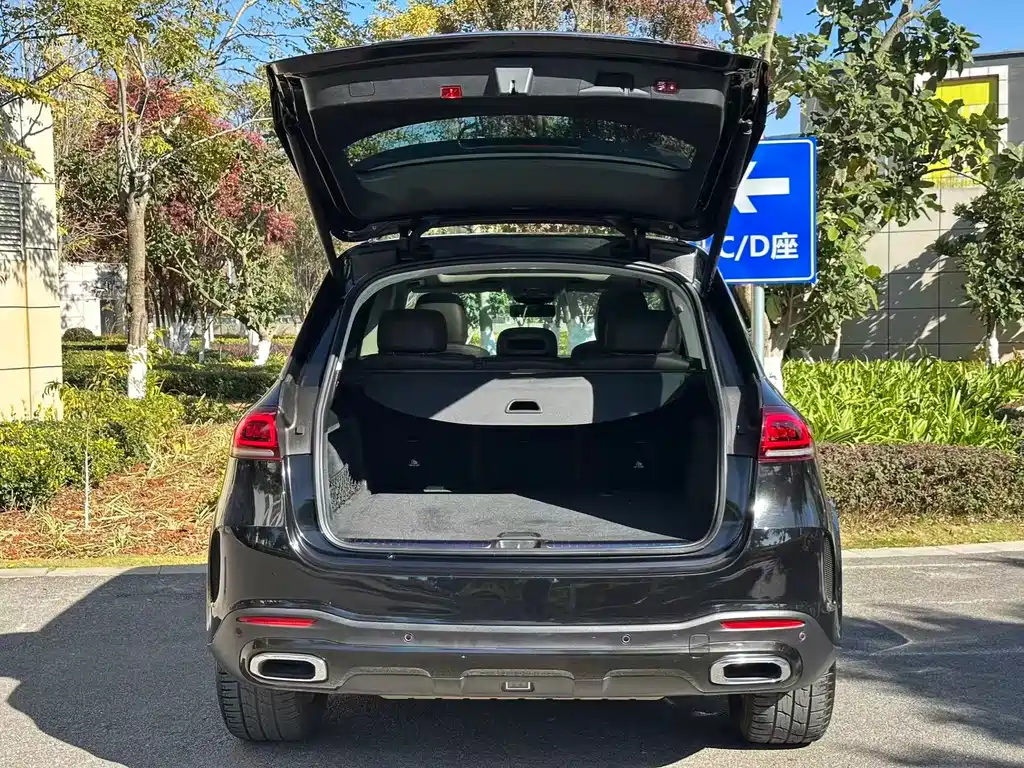 Mercedes-Benz GLE 2021 — фото 23