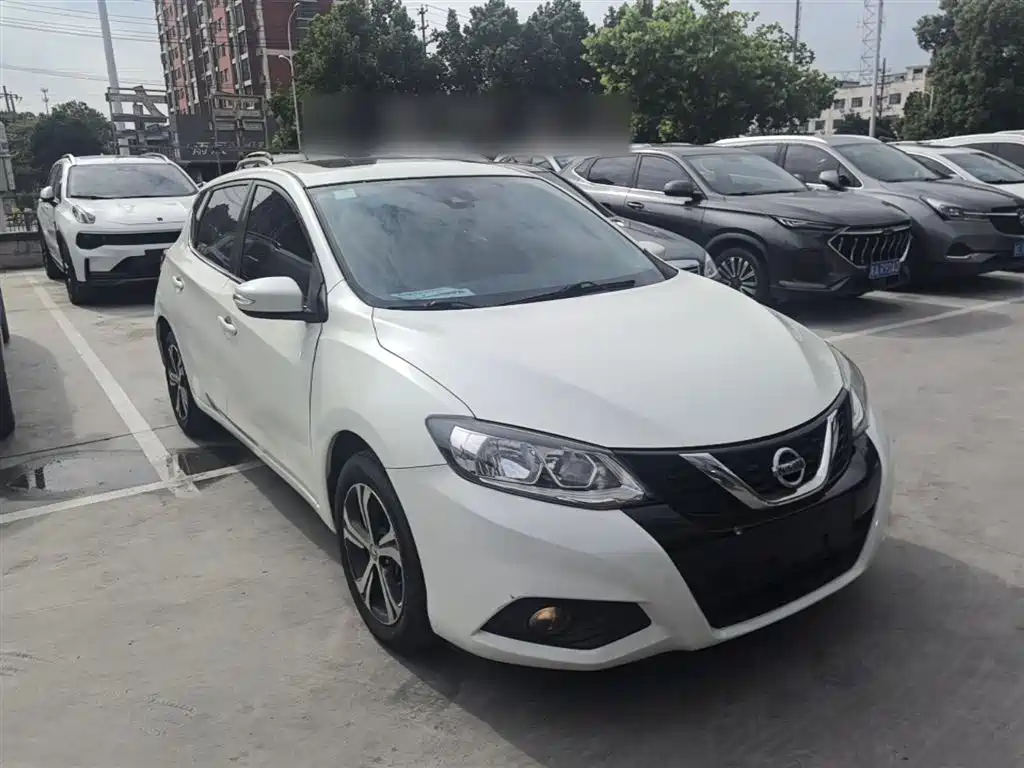 Nissan Tiida 2019 — фото 4