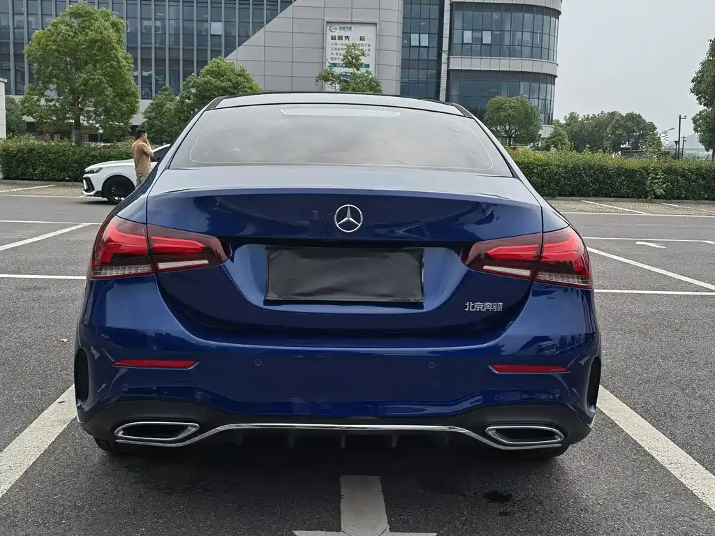 Mercedes-Benz A-Class 2022 — фото 4