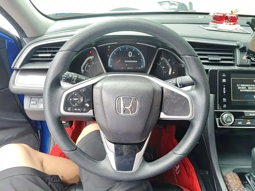 Honda Civic 2021 — фото 11