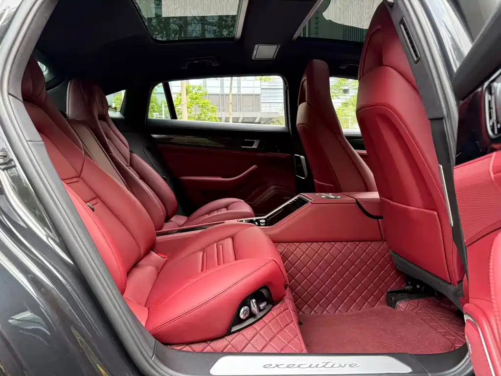Porsche Panamera 2018 — фото 17