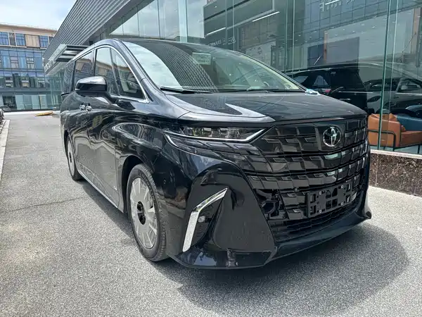 Toyota Alphard 2024