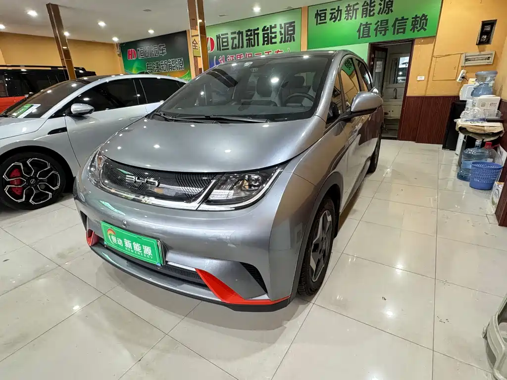 BYD Dolphin 2022 — фото 1