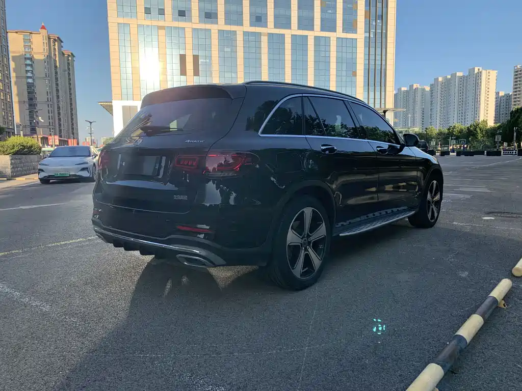 Mercedes-Benz GLC 2023 — фото 15