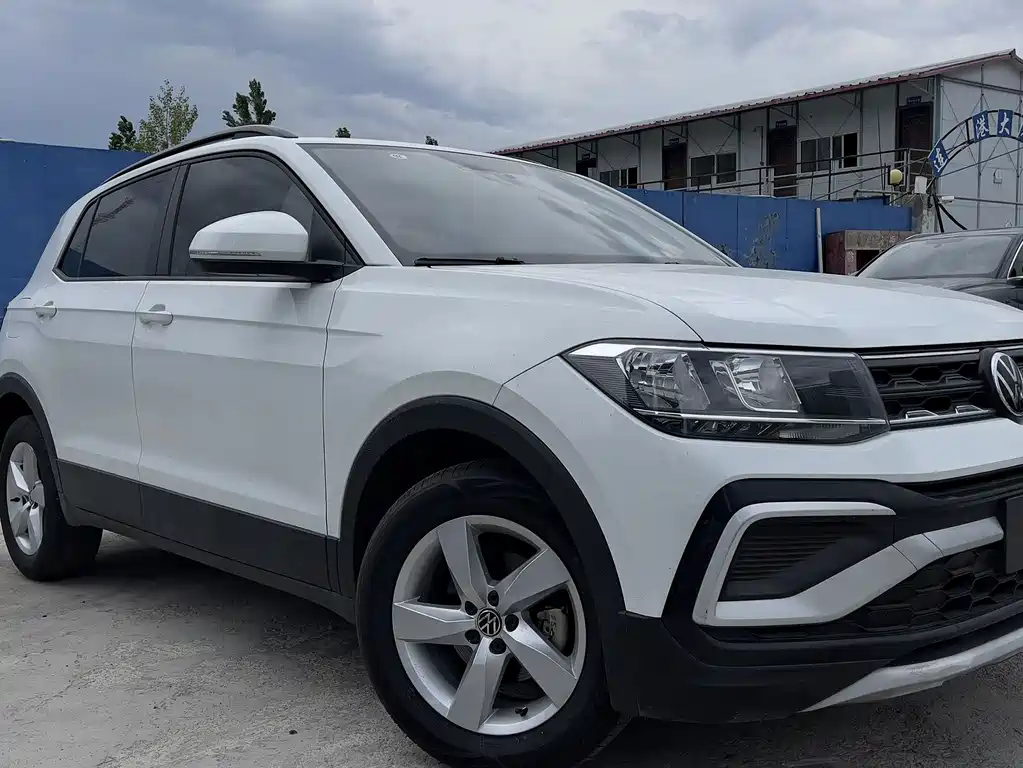 Volkswagen T-Cross 2023