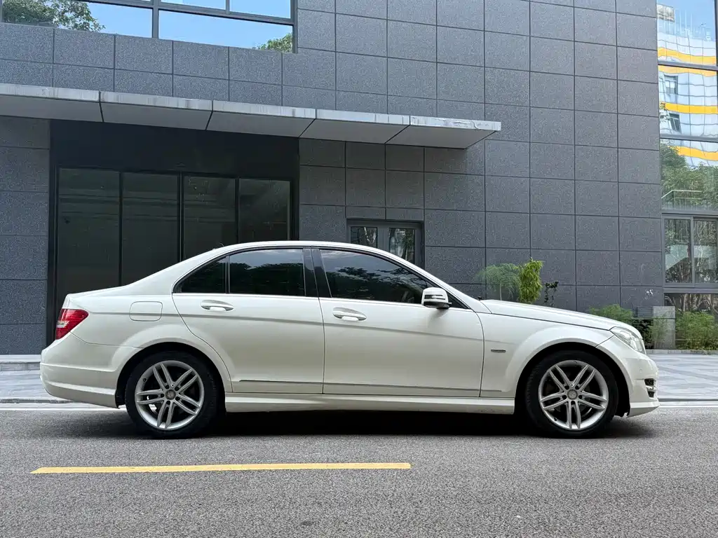 Mercedes-Benz C-Class 2014