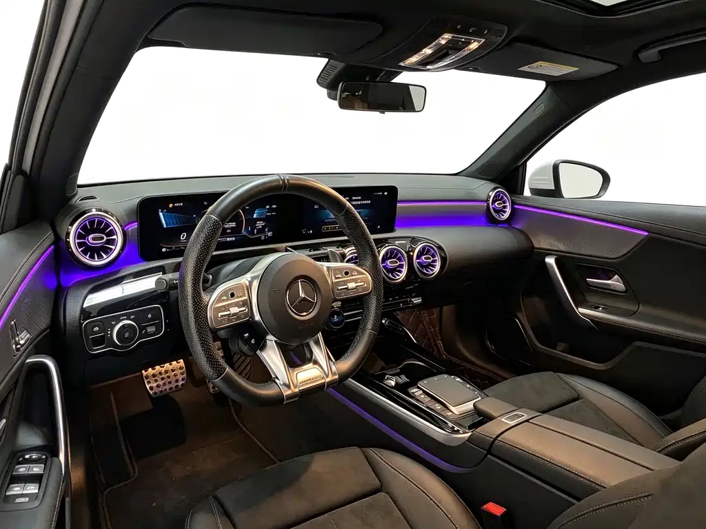 Mercedes-Benz A-Class AMG 2021 — фото 4