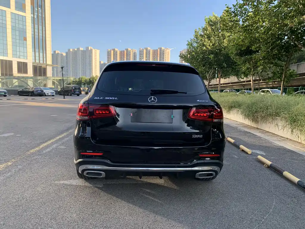 Mercedes-Benz GLC 2023 — фото 14