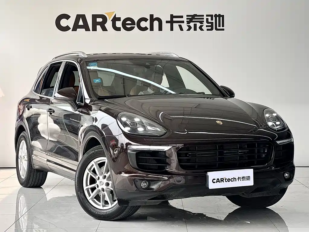 Porsche Cayenne 2015 — фото 2