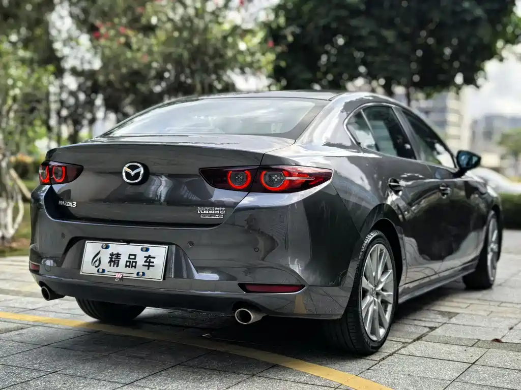 Mazda 3 Axela 2020 — фото 6