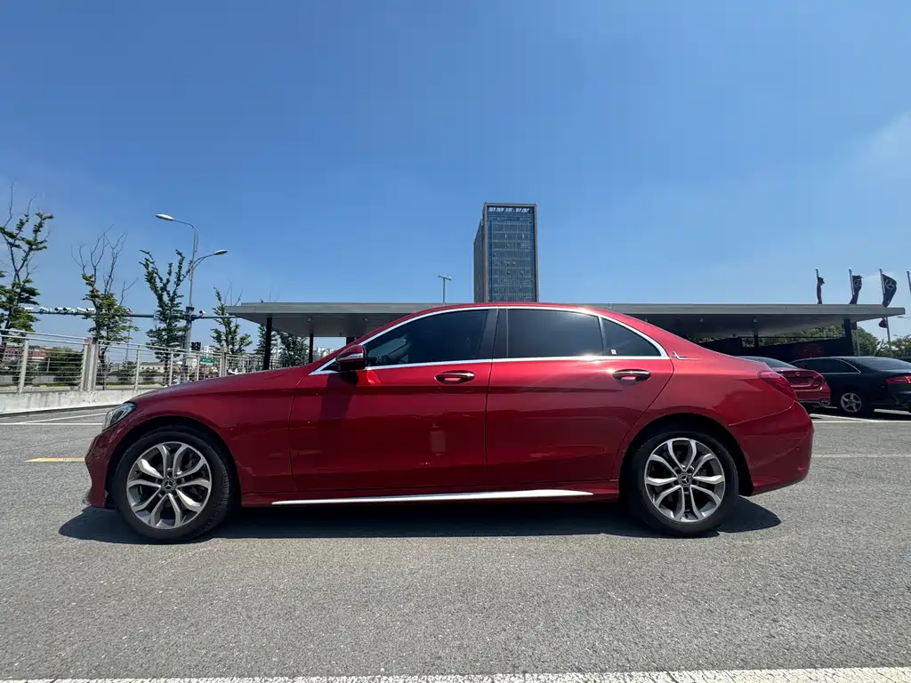 Mercedes-Benz C-Class 2018
