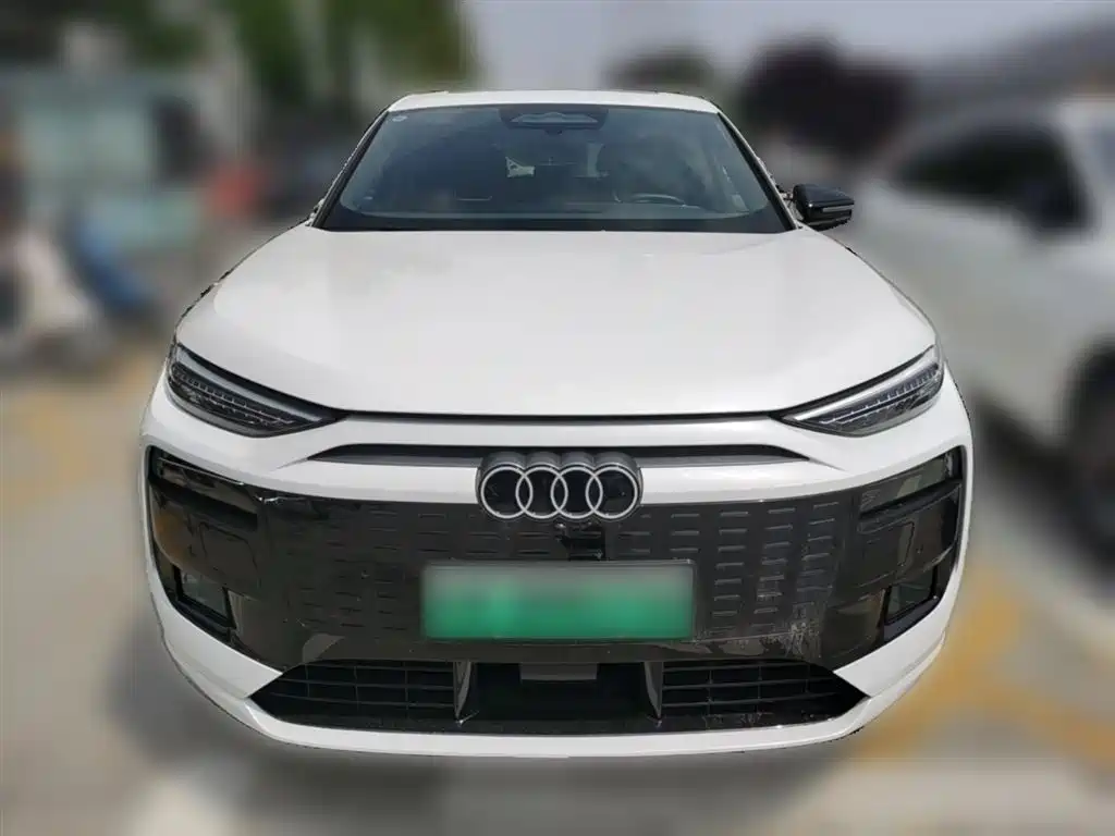Audi Q6L e-tron 2025 — фото 5