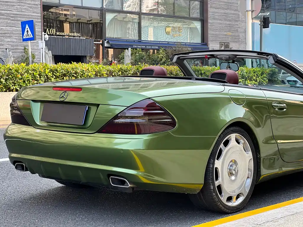 Mercedes-Benz SL-Class 2011 — фото 19