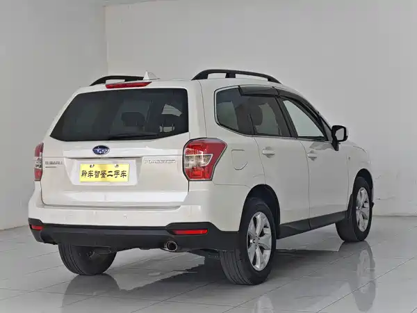 Subaru Forester 2015