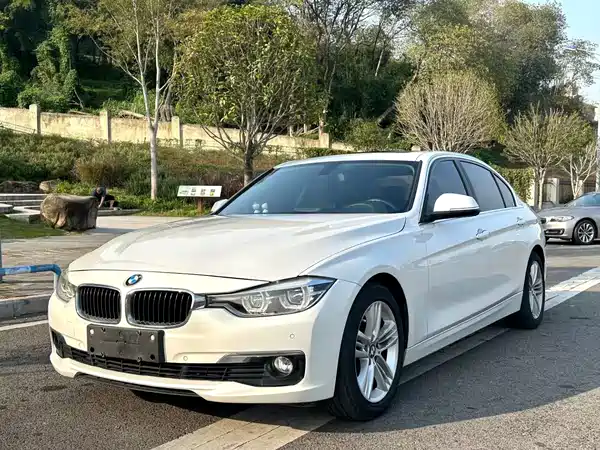 BMW 3 Series 2016