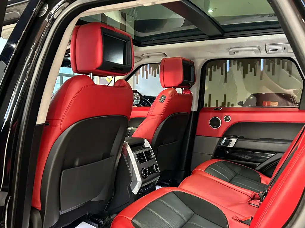 Land Rover Sport 2022 — фото 19