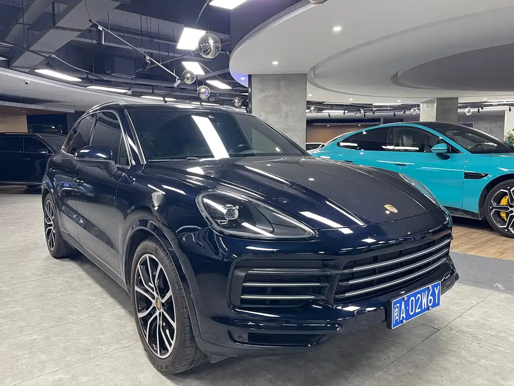 Porsche Cayenne 2018 — фото 2