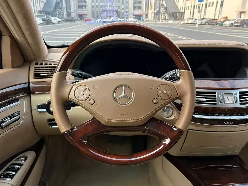 Mercedes-Benz S-Class 2010 — фото 10