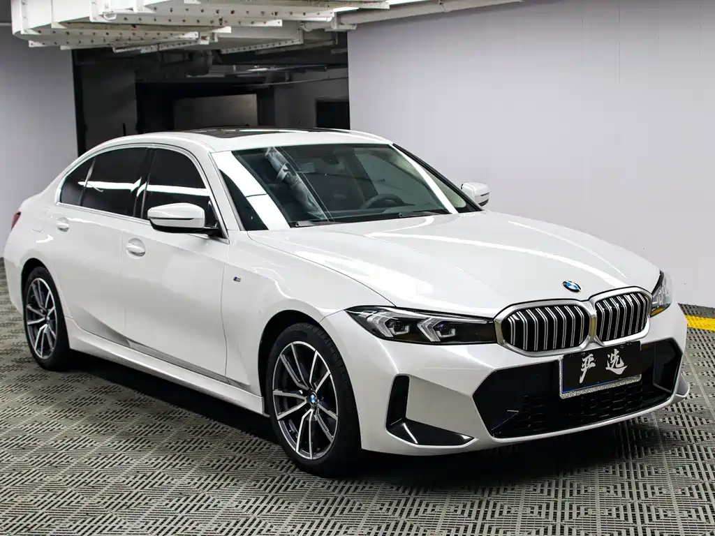 BMW 3 Series 2023