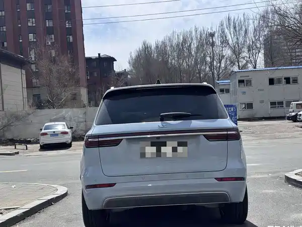 Li Auto ONE 2021