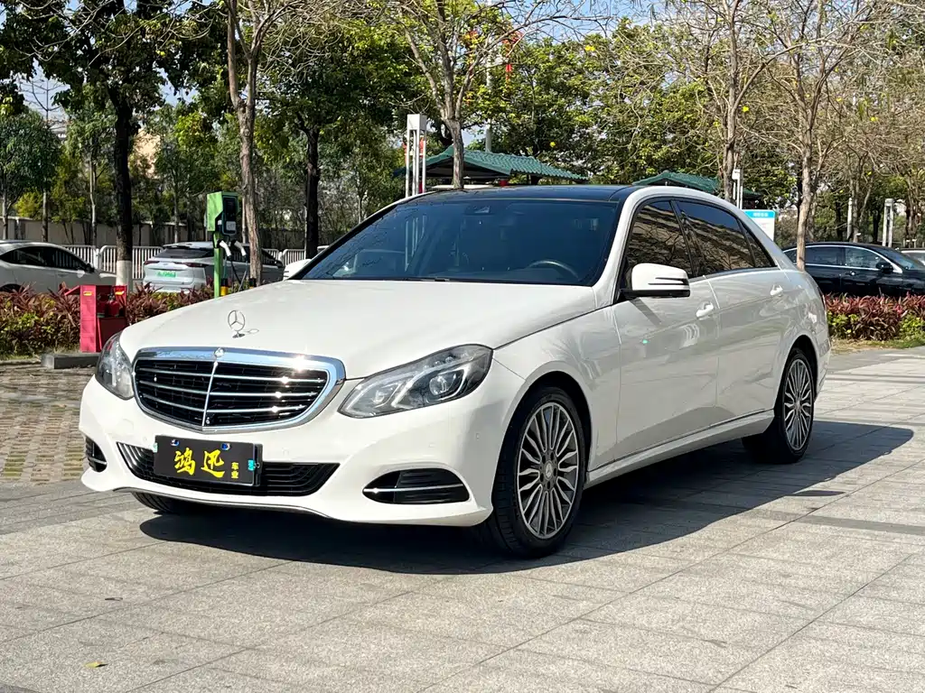 Mercedes-Benz E-Class 2015 — фото 1