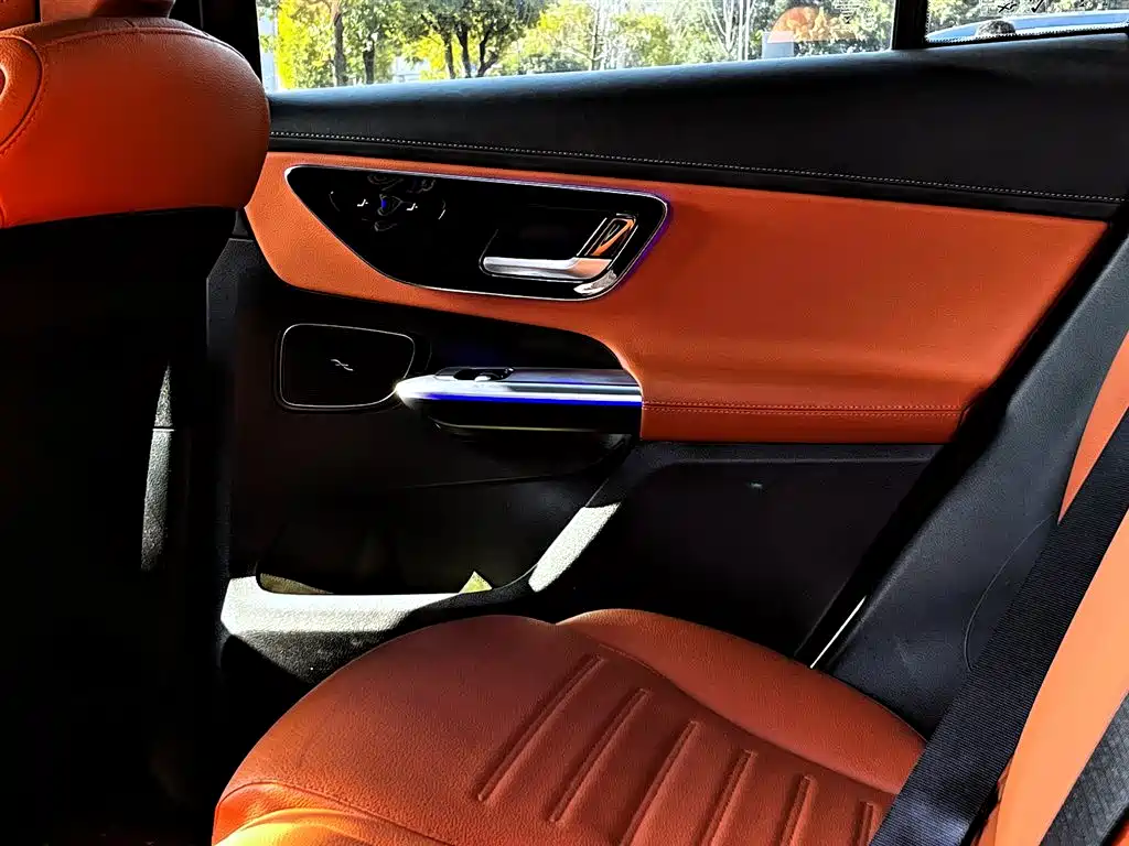 Mercedes-Benz GLC 2024 — фото 22