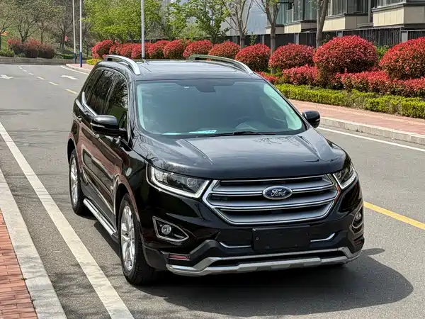 Ford Edge 2015