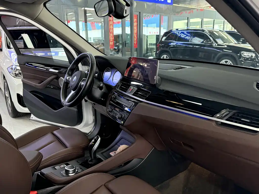 BMW X1 2022 — фото 10