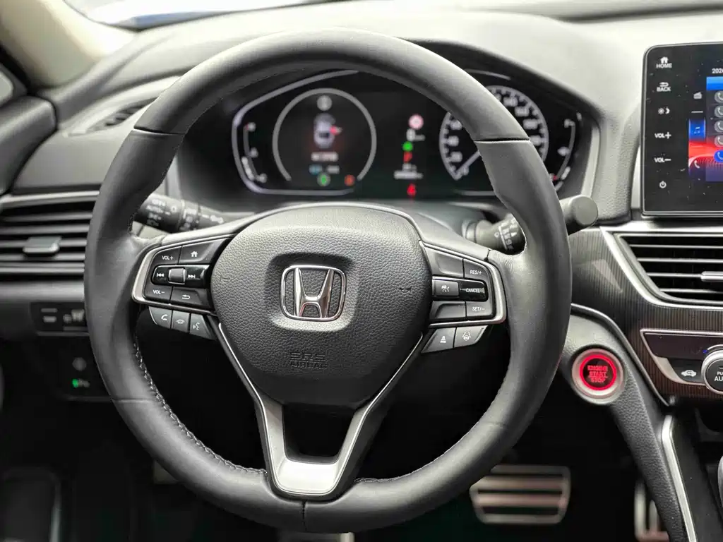 Honda Accord 2022 — фото 15