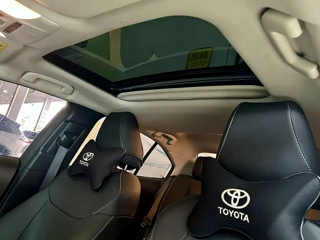 Toyota Corolla 2020 — фото 13